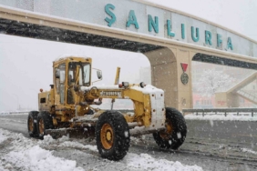 Büyükşehir Belediyesi 235 ekiple karla mücadeleyi sürdürdü