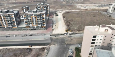 Büyükşehir’den trafiği rahatlatan yol çalışması