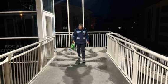 Buzlanmaya karşı yoğun mesai