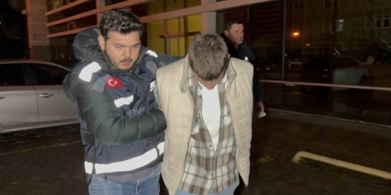 Çaldığı motosikleti tarlaya attı, parmak izinden yakalandı