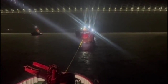 Çanakkale Boğazı’ndan geçen genel kargo gemisi makine arızası yaptı