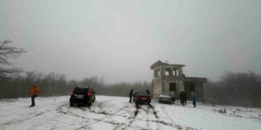 Çanakkale’de mevsimin ilk karı yağdı
