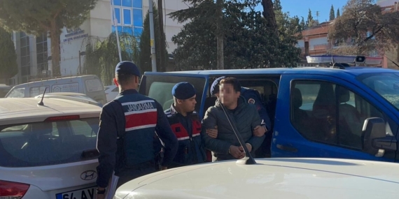 Çarptığı üç yayanın ölümüne neden olan sürücü tutuklandı