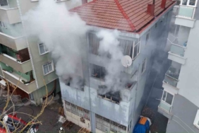 Çekmeköy’de mobilya atölyesinde çıkan yangın korkuttu: 3 katlı bina kullanılamaz hale geldi