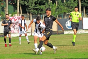 Çeşme Belediyespor ligin ikinci yarısına galibiyetle başladı