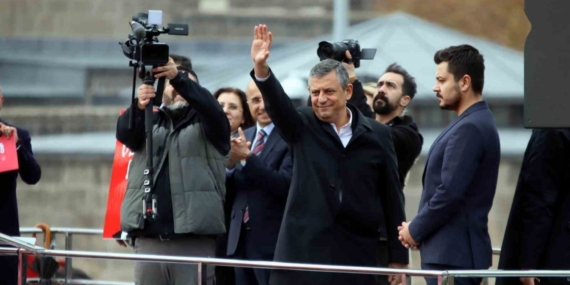 CHP Genel Başkanı Özel: "Asgari ücret veren için 29, alan için 39 bin lira olmalı"