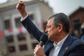 CHP lideri Özel: "Bu darbeciler de günü gelince Edirne’den kaçmak isterlerse Meriç’ten Dedeağaç’a size emanet"