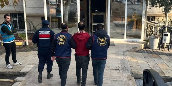 Çiftçilerin korkulu rüyası gaspçı jandarmadan kaçamadı