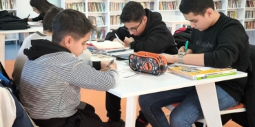 Çilesiz Kütüphanesi gençlerin buluşma noktası oldu