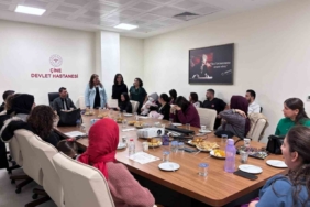 Çine’de anne adaylarına katılım belgesi