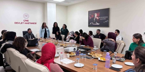 Çine’de anne adaylarına katılım belgesi