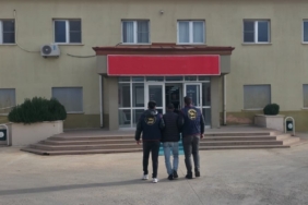 Cinsel istismar suçundan kesinleşmiş hapis cezasıyla aranan şahıs yakalandı