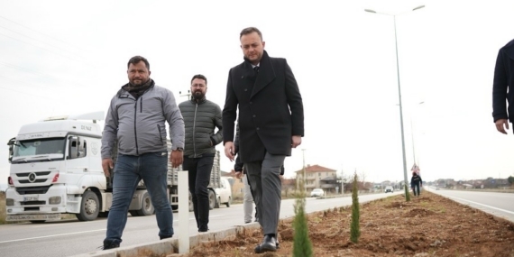 Çivril’de peyzaj çalışmaları devam ediyor