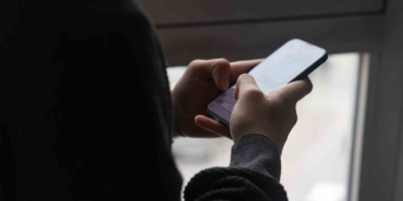 Çocukların dikkatini çalan tehlike: Kısa videolar