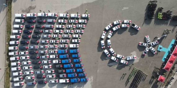 Çorum’da jandarma ve emniyete tahsis edilen 123 yeni araç törenle teslim edildi