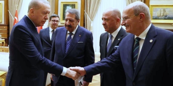 Cumhurbaşkanı Erdoğan, Ankara’nın ekonomi aktörlerini Külliye’de kabul etti