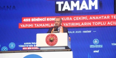 Cumhurbaşkanı Erdoğan: "Devletle milleti karşı karşıya getirmeye çalışanların hiçbirisi yok. Ama biz buradayız"
