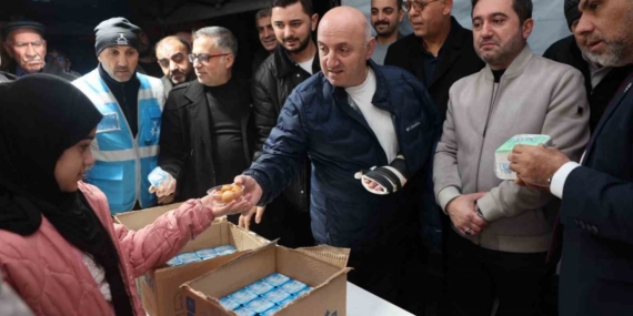 Darıca’da vatandaşlara lokma ikram edildi