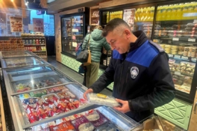 Darıca’da zabıta ekiplerinden yılbaşı denetimi