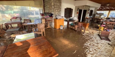 Datça’da sağanak yağış etkili oldu