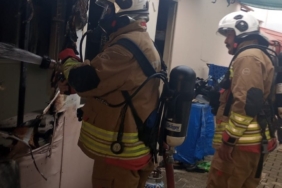 Defne’de konteyner yangını