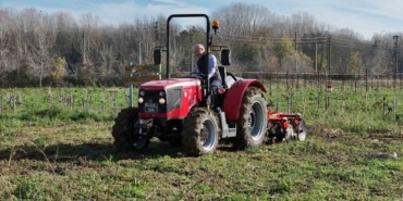 Dekan, öğrencilerin eğitimi için direksiyon başına geçti