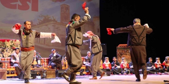 Denizli’de düzenlenen "Urfa Sıra Gecesi" ile kültürler buluştu