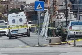 Denizli’de şüpheli valiz kontrollü bir şekilde patlatıldı; içinden kıyafetler çıktı