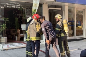 Depoda başlayan yangın mahallede paniğe yol açtı