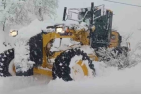 Devrek’te 45 köy yolu kar nedeniyle ulaşıma kapandı