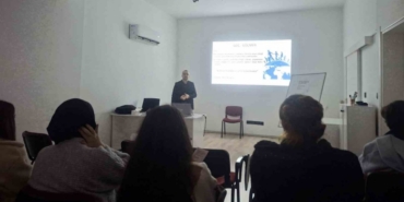 Dezavantajlı gruplara yönelik sağlık eğitimleri sürüyor