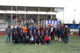 Didim Belediyespor U14 Takımı şampiyon oldu
