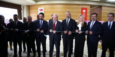 Dijital Dünyada Güvenli Kalmak - Adana Zirvesi’nin açılışı gerçekleştirildi