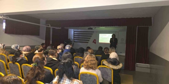 ’Dijital Tehditlere Karşı Bilinçlenme Semineri’ düzenlendi