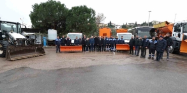 Dilovası Belediyesi karla mücadelede hazır kıta