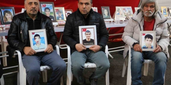 Diyarbakır annelerinden heyet ile görüşme talebi