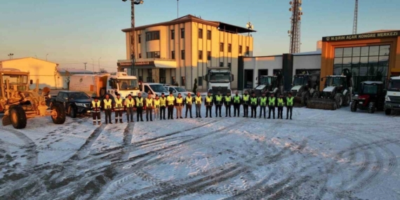 Diyarbakır Organize Sanayi Bölgesinde karla mücadele için tedbirler alındı