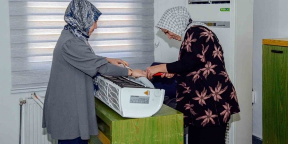 Diyarbakır’da klima, kombi ve petek bakımı kadınlara emanet