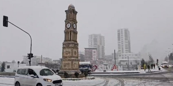 Diyarbakır’ın dört ilçesinde okullara kar tatili