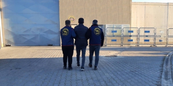 Dolandırıcılık suçundan kesinleşmiş 12 yıl cezayla aranan şahıs yakalandı