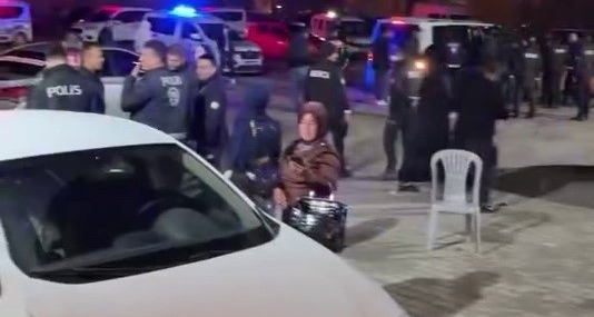 Düğün töreninde kavga: 3 yaralı