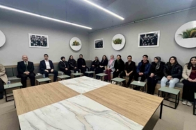 Dumlupınar’da kitap söyleşisi gerçekleştirildi