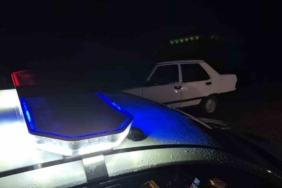 Dur ihtarına uymayan sürücü polisten 30 kilometre kaçabildi