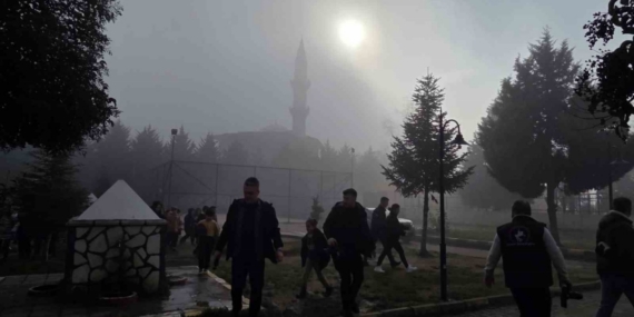 Düzce’de sis etkili oldu