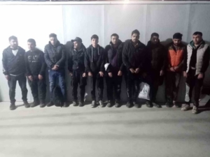 Edirne’de 20 kaçak göçmen sınırda yakalandı