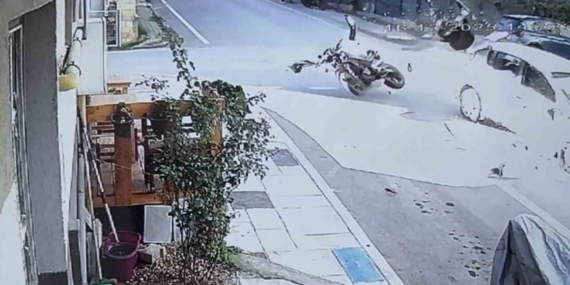Edirne’de motosiklet sürücüsünün hayatını kaybettiği feci kaza kamerada