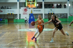 Edremit Belediyesi Gürespor evinde kazandı, liderliğini sürdürdü