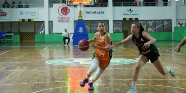 Edremit Belediyesi Gürespor evinde kazandı, liderliğini sürdürdü