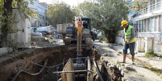 Edremitli vatandaşların imdadına Başkan Akın yetişti