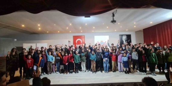 Efeler’de öğrenci meclisi açılış programı gerçekleştirildi